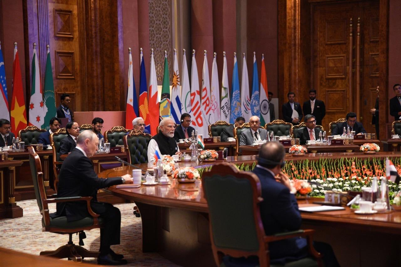 BRICS सत्र की अध्यक्षता करते हुए PM मोदी